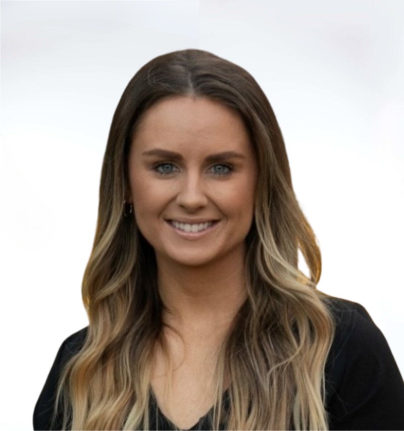 Taylor Summers employee headshot