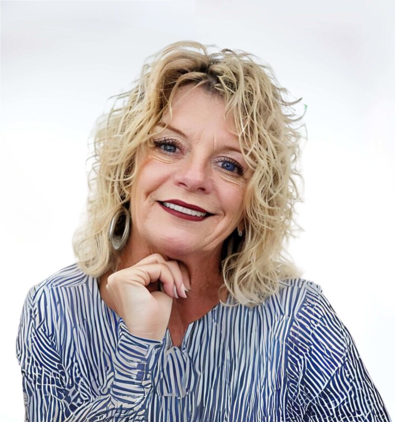 Katie Sundberg employee headshot